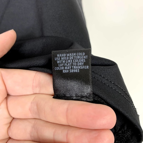 LF The Brand Black Crop Tank Top Large Black Purple Logo Athleisure Athletic - Picture 5 of 6